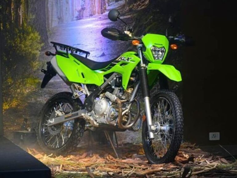 भारत आई 2025 कावासाकी KLX 230, ₹5,000 में शुरू हुई इसकी बुकिंग; इस दिन आएगी कीमत