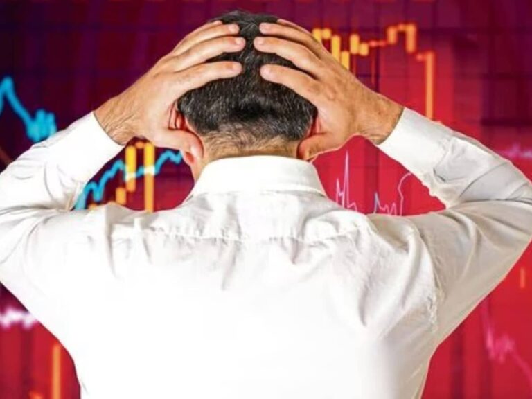 Share Market: शेयर मार्केट क्रैश, 41 कंपनियों के शेयरों में लगा लोअर सर्किट, सेंसेक्स 1190 अंक की गिरावट के साथ बंद
